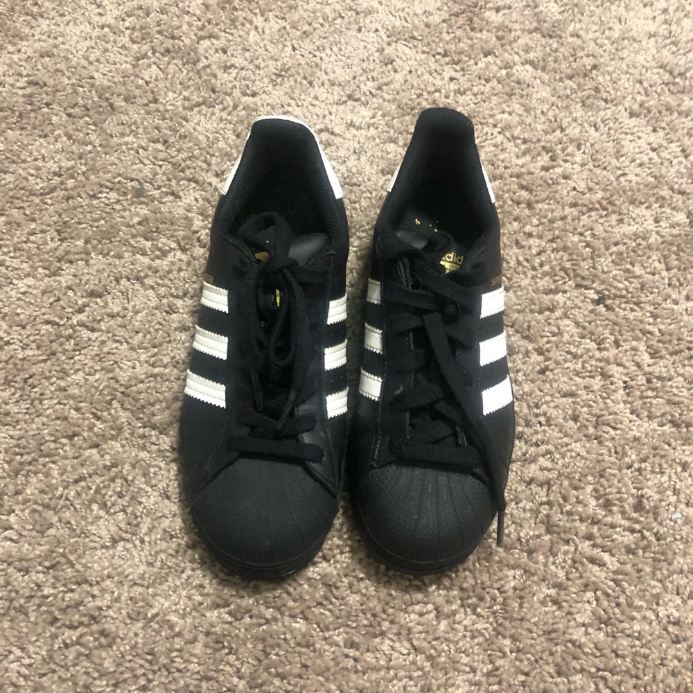Adidas superstar shoes black